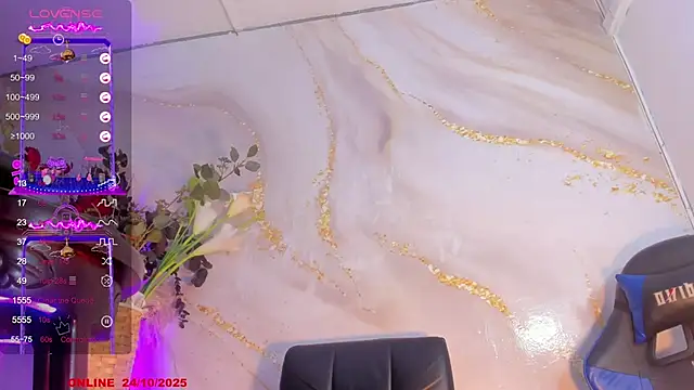 Naughty Lizeth online show from October 24, 2025, 4:28 pm