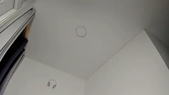 ronnie 7777 online show from October 12, 2025, 2:46 am