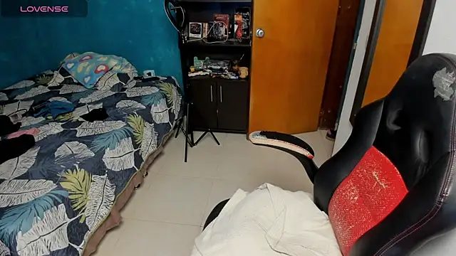 peanut tangerine online show from September 20, 2025, 11:10 pm