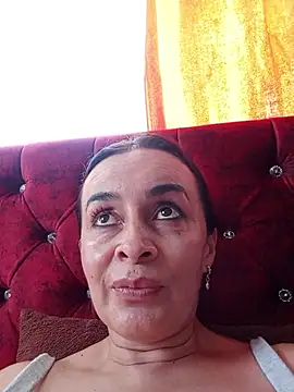Snapshot of Samantha_Sullivan_ chatting on May 26, 2026, 9:24 pm Samantha Sullivan online show from May 26, 2026, 9:24 pm