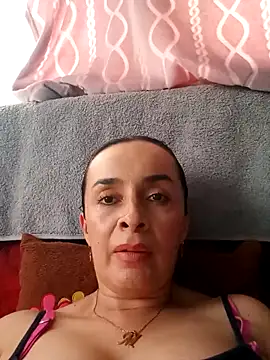 Samantha Sullivan  online show from November 22, 2025, 10:08 pm