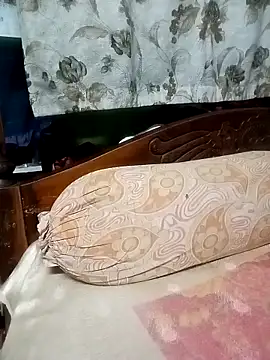 sajida34 online show from February 3, 2026, 2:53 am