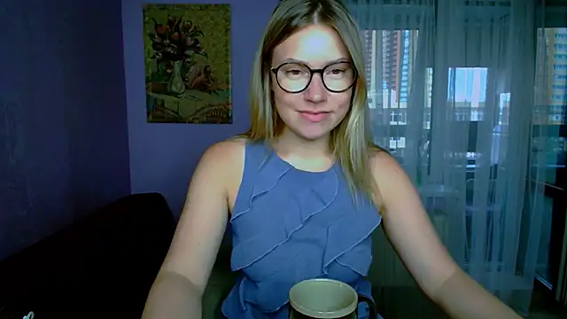 Snapshot of TaylorBre chatting on September 10, 2025, 4:55 am TaylorBre online show from September 10, 2025, 4:55 am