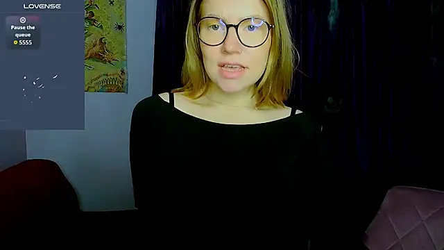 Snapshot of TaylorBre chatting on November 9, 2025, 6:50 am TaylorBre online show from November 9, 2025, 6:50 am