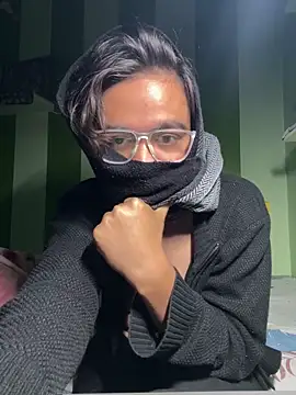 Snapshot of SIDMALHOTRA79 chatting on February 27, 2026, 5:02 pm SIDMALHOTRA79 online show from February 27, 2026, 5:02 pm