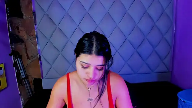Snapshot of venusowen_ chatting on September 14, 2025, 11:10 am venusowen online show from September 14, 2025, 11:10 am