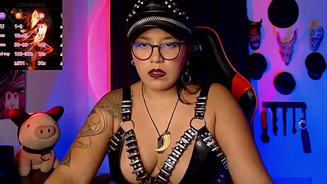 Snapshot of LilithSharon chatting on October 8, 2025, 3:35 pm LilithSharon online show from October 8, 2025, 3:35 pm