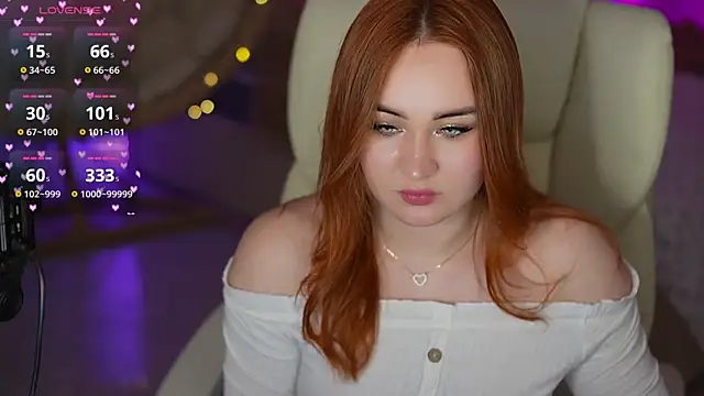 Snapshot of LovelyBell chatting on March 13, 2026, 1:49 pm LovelyBell online show from March 13, 2026, 1:49 pm