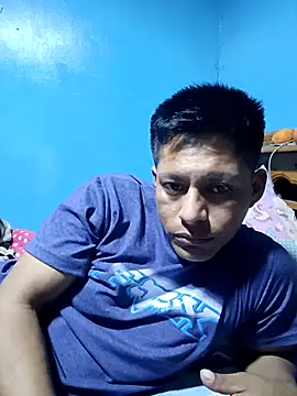 Snapshot of alexchir4 chatting on October 7, 2025, 11:50 pm alexchir4 online show from October 7, 2025, 11:50 pm