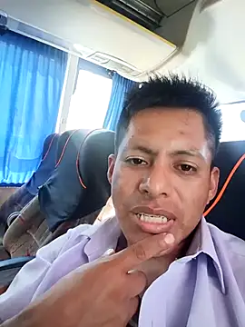 Snapshot of alexchir4 chatting on November 17, 2025, 6:56 pm alexchir4 online show from November 17, 2025, 6:56 pm