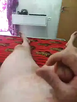 MorrocanMan39 online show from September 19, 2025, 1:48 pm