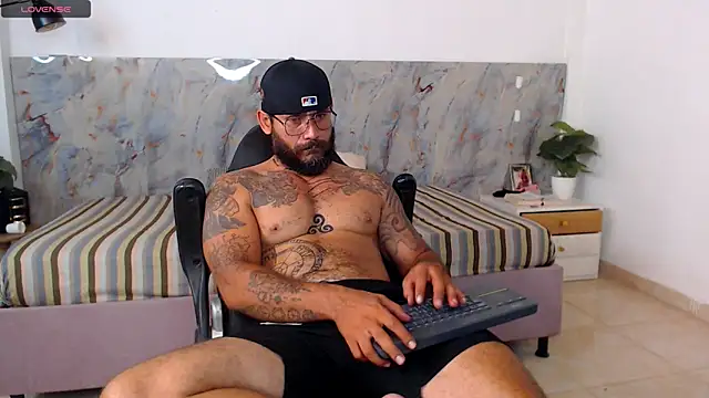 hanz col online show from March 12, 2026, 2:39 am