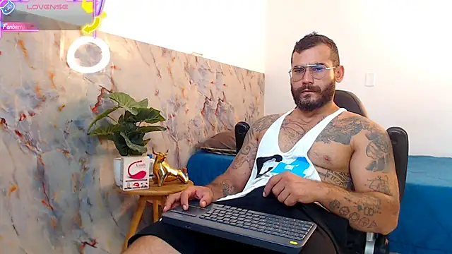 hanz col online show from September 18, 2025, 12:30 pm