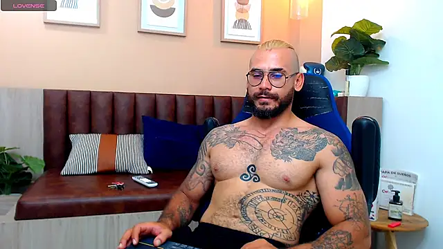 hanz col online show from March 21, 2025, 2:50 am