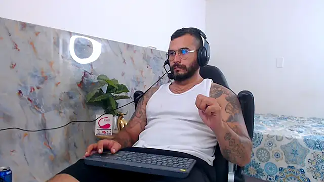 hanz col online show from September 8, 2025, 5:12 pm