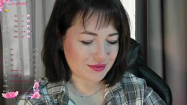 Victoria Di online show from November 30, 2025, 4:46 am