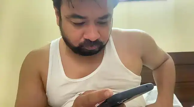 Snapshot of coolboy6566 chatting on February 27, 2025, 5:51 am coolboy6566 online show from February 27, 2025, 5:51 am