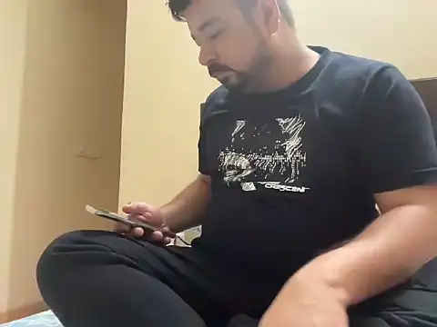 coolboy6566 online show from February 25, 2026, 6:52 pm