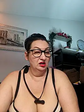 Snapshot of Genoveva73sexy chatting on September 22, 2025, 6:30 am Genoveva73sexy online show from September 22, 2025, 6:30 am