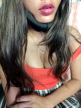 Reena Singh53 online show from February 27, 2025, 4:43 pm