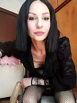 Snapshot of dahlia_82 chatting on May 22, 2026, 12:14 pm dahlia 82 online show from May 22, 2026, 12:14 pm