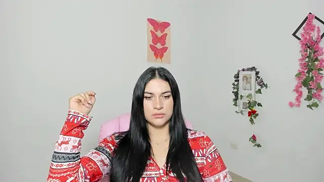 Emic  online show from December 1, 2025, 2:40 pm