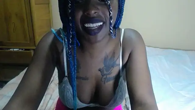 Snapshot of _Zooee chatting on February 9, 2025, 11:04 pm Zooee online show from February 9, 2025, 11:04 pm