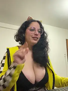 babyluna939 online show from June 20, 2026, 5:07 pm