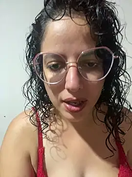 Snapshot of babyluna939 chatting on March 4, 2025, 11:32 pm babyluna939 online show from March 4, 2025, 11:32 pm