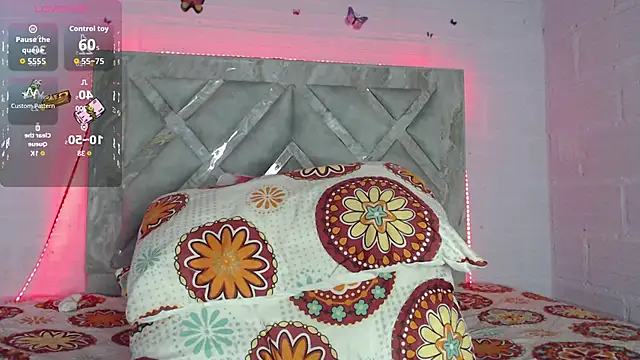 tami vega online show from November 3, 2025, 12:42 pm