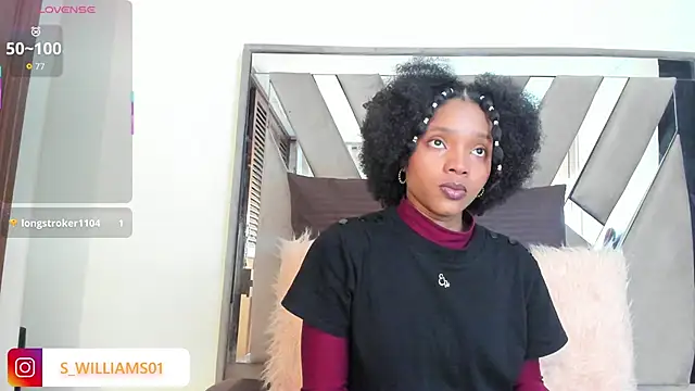 Snapshot of sara_williams01 chatting on November 21, 2025, 1:10 pm sara williams01 online show from November 21, 2025, 1:10 pm