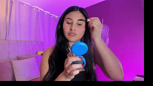 Little Ivy online show from January 9, 2026, 7:10 pm