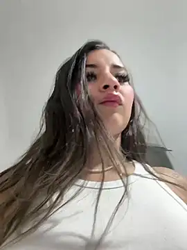 AnitaKariri online show from February 12, 2025, 11:07 am