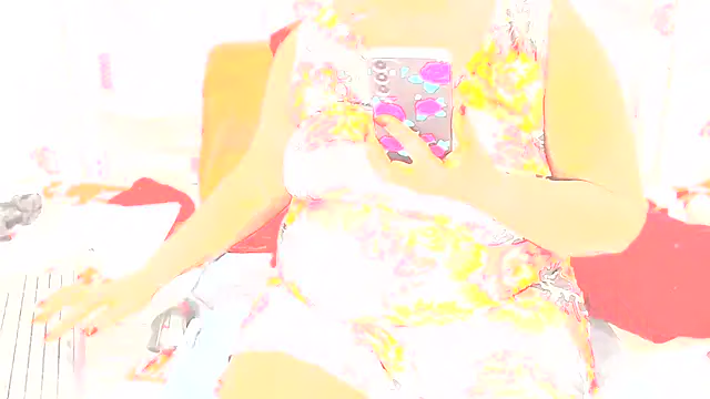 Honeybumsx32 online show from February 19, 2026, 9:17 am