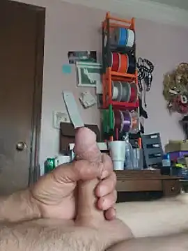 Snapshot of vanscr1 chatting on February 5, 2026, 1:40 pm vanscr1 online show from February 5, 2026, 1:40 pm