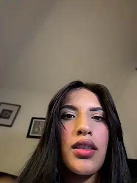 Dulceeany online show from June 3, 2026, 10:36 pm