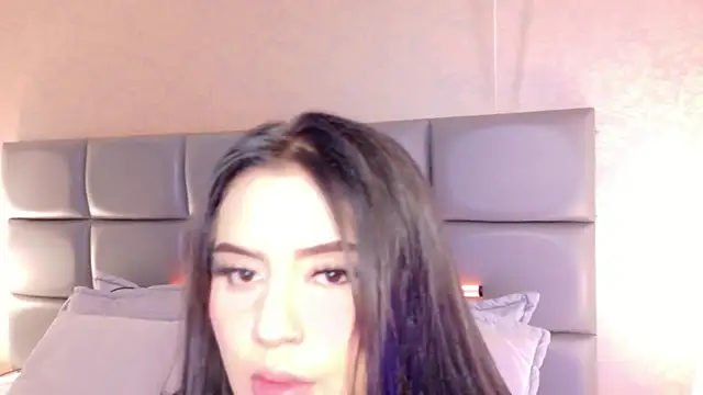 SpicySugar  online show from May 22, 2026, 8:07 pm