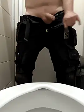 OdinWolf1990 online show from October 16, 2025, 11:51 am