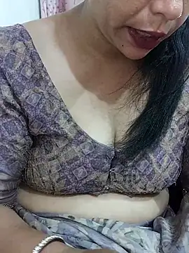 Snapshot of Urmila_bhabhii chatting on June 5, 2026, 3:55 am Urmila bhabhii online show from June 5, 2026, 3:55 am