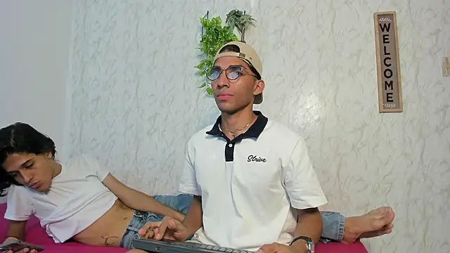 jony honey online show from March 14, 2026, 11:49 am