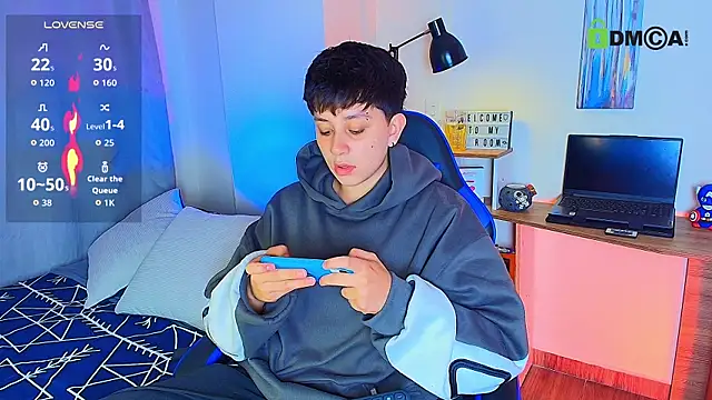 aron wi online show from December 14, 2025, 10:37 pm