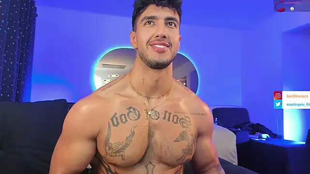 Snapshot of JACOB_MARTINS chatting on March 10, 2025, 6:05 am JACOB MARTINS online show from March 10, 2025, 6:05 am