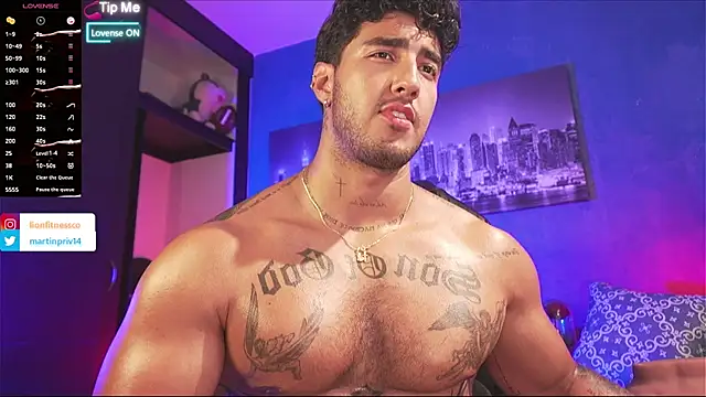 Snapshot of JACOB_MARTINS chatting on November 25, 2025, 8:42 pm JACOB MARTINS online show from November 25, 2025, 8:42 pm