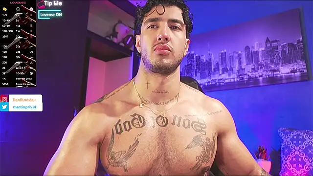 Snapshot of JACOB_MARTINS chatting on September 10, 2025, 9:58 pm JACOB MARTINS online show from September 10, 2025, 9:58 pm