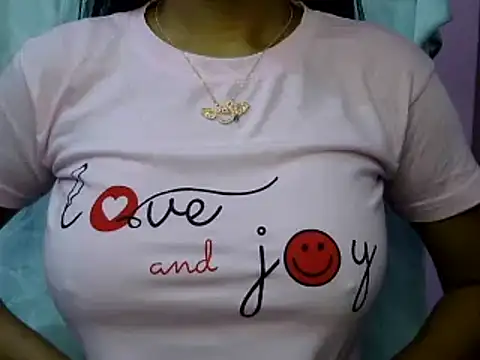 Mishti69 online show from December 4, 2024, 11:02 am