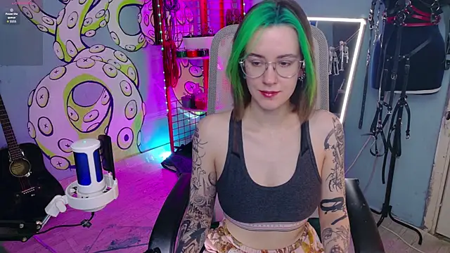 Cumpotik Eve online show from March 15, 2026, 4:52 am