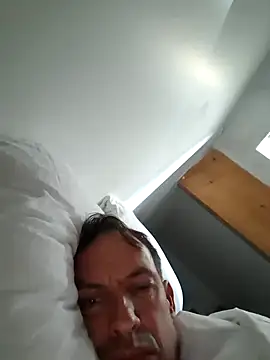 bagoulo online show from October 6, 2025, 9:43 am