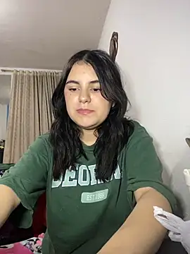 emiliaharper408 online show from December 7, 2024, 12:57 am