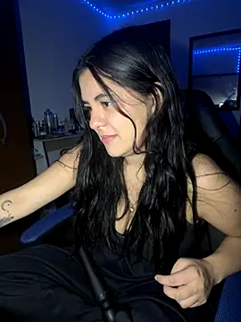 emiliaharper408 online show from November 30, 2025, 3:40 am