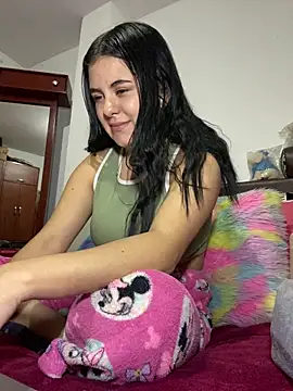 emiliaharper408 online show from February 5, 2025, 7:18 am